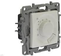 Legrand Termostat obrotowy biały (764587)