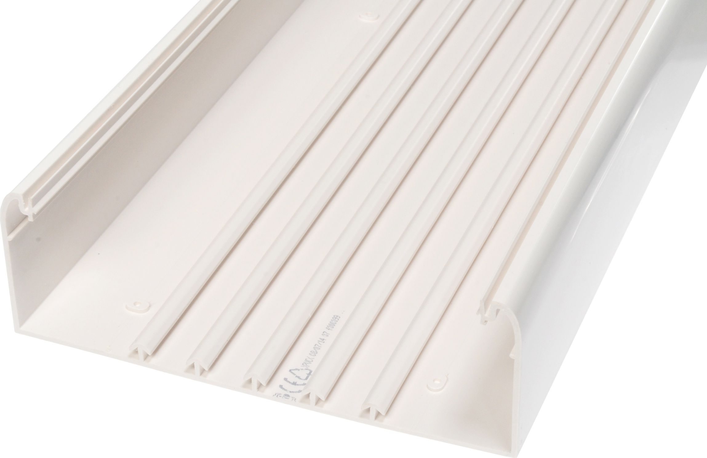 Legrand Kanał kablowy DLP 65x195 /bez pokrywy/ biały 2m (010453)