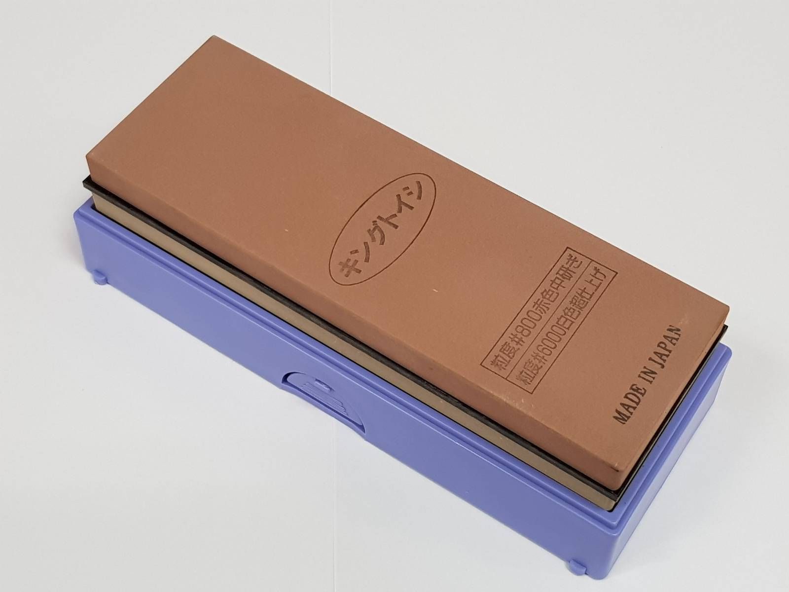 King Kamień wodny King PB-04 Gradacja: 800/6000 z podstawą uniwersalny