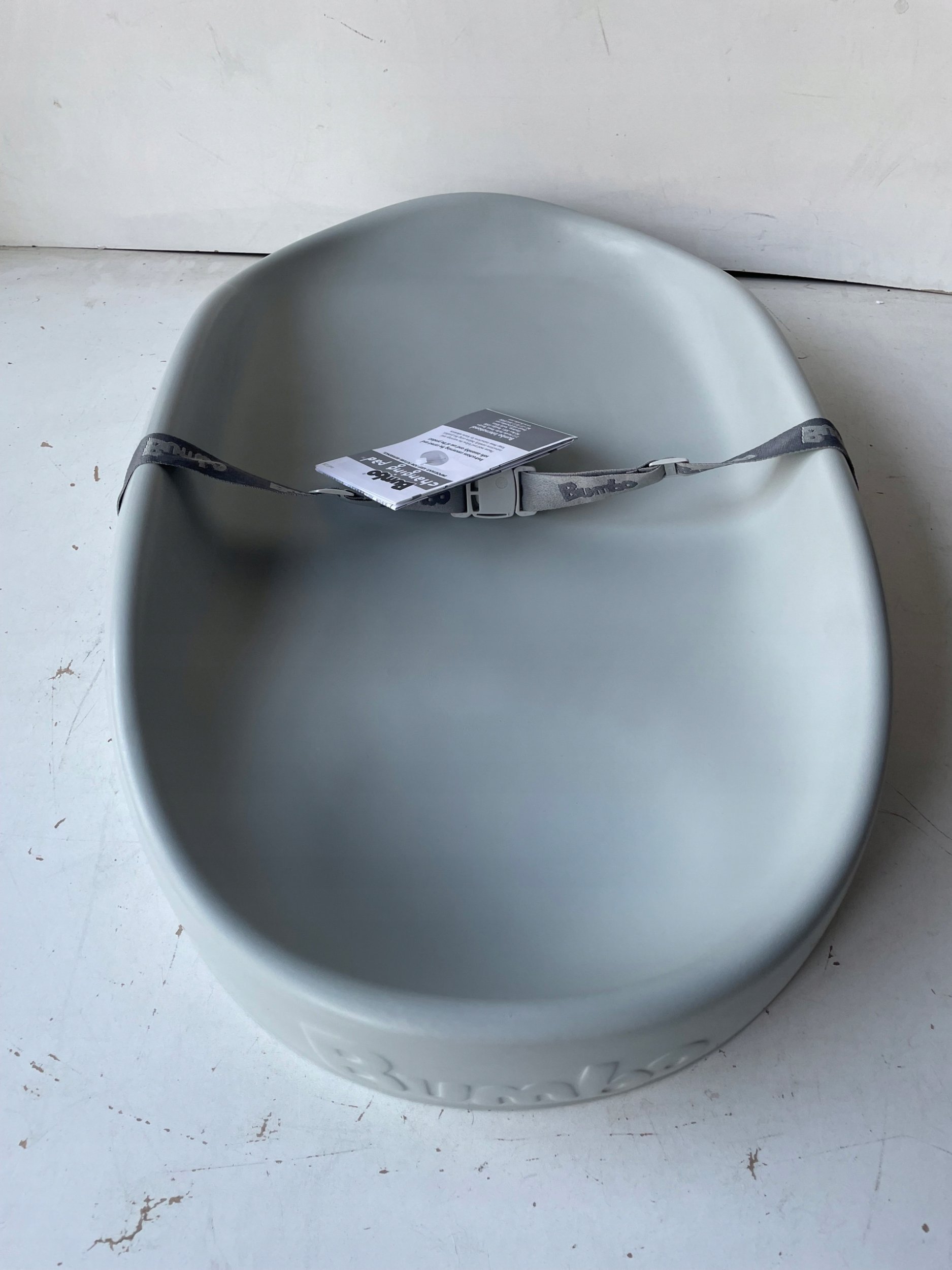 Bumbo Changing Pad, cool grey