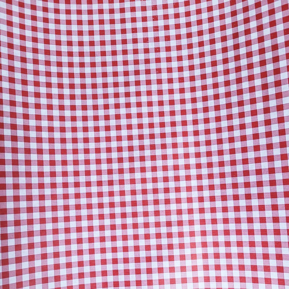 Papier w kratkę do prezentów 57cmx20m 20m273