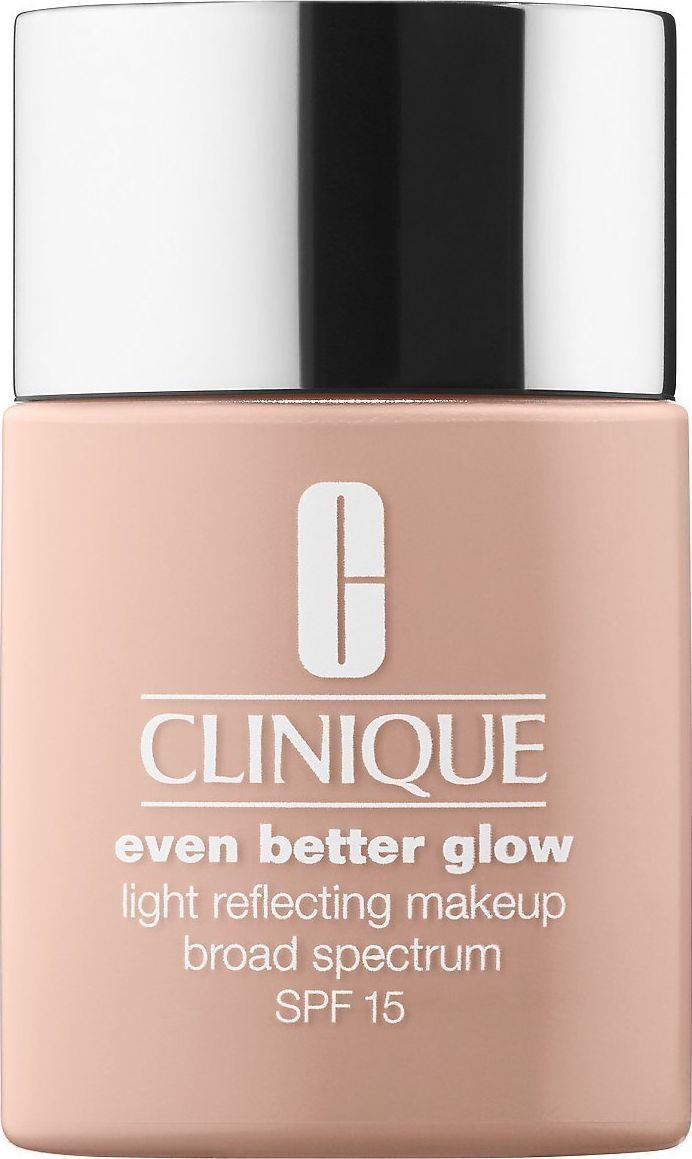 Clinique Even Better Glow Light Reflecting Makeup Spf15 WN 122 Clove 30ml