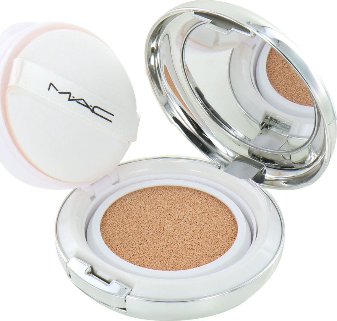 MAC MAC, Lightful C+, Compact Foundation, Extra Light Rose, SPF 50, 12 g For Women