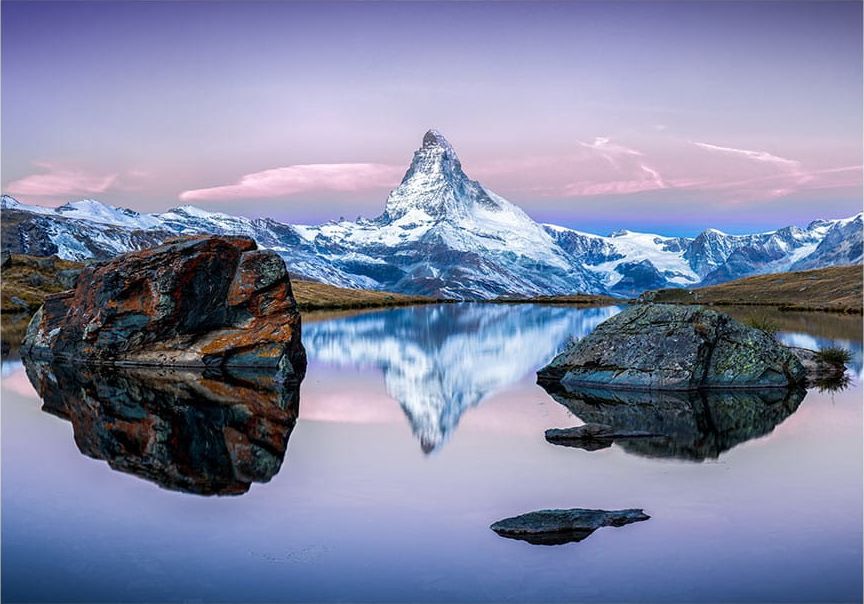 DecoNest Fototapeta - Samotna góra - 300X210