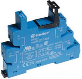 Finder Gniazdo do przekaźników serii 41.52/41.61/41.81 6-24VDC, zaciski śrubowe, montaż na szynę DIN (93.02.7.024)