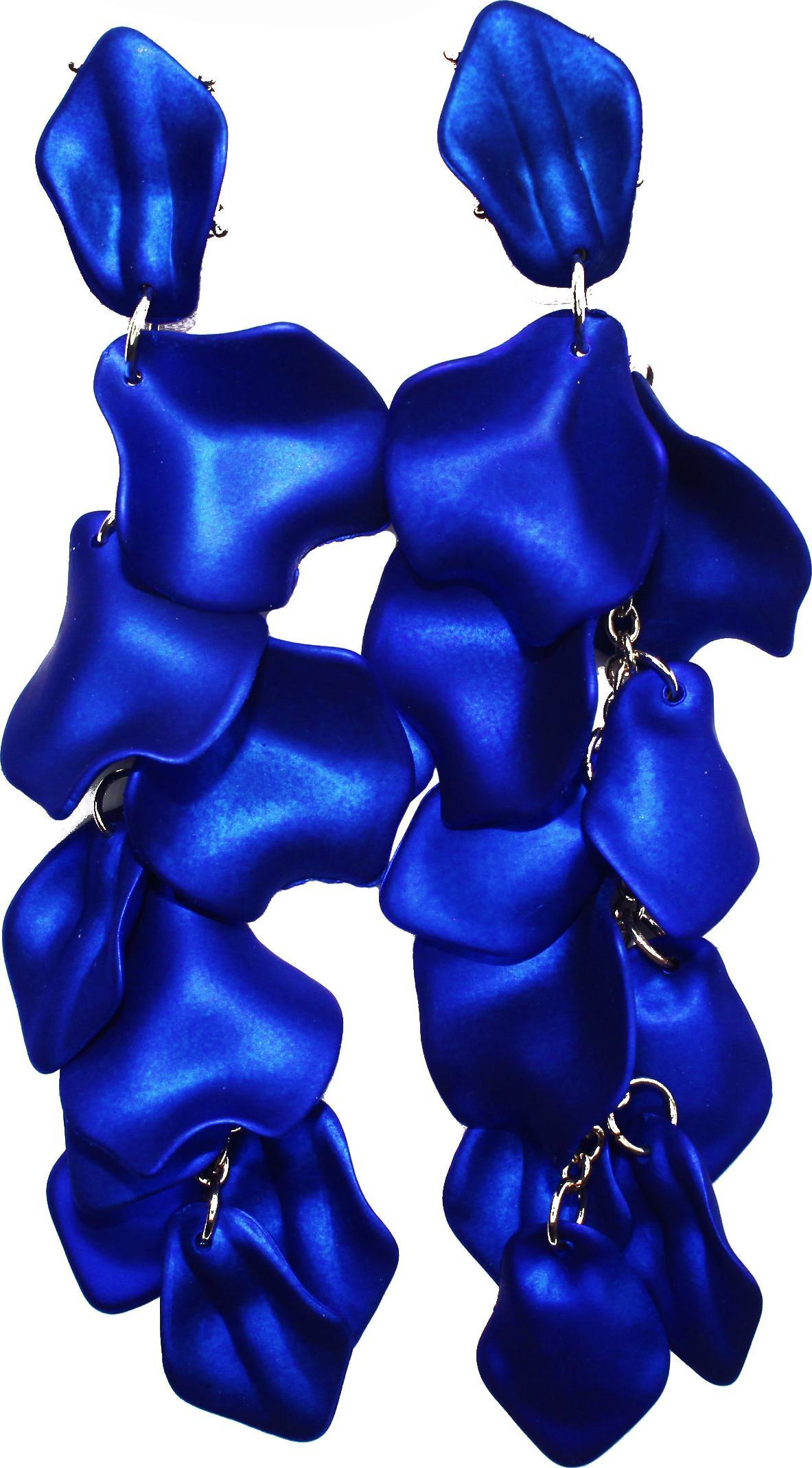 KOKONET Kolczyki długie płatki kwiat listki kobaltowe żywe