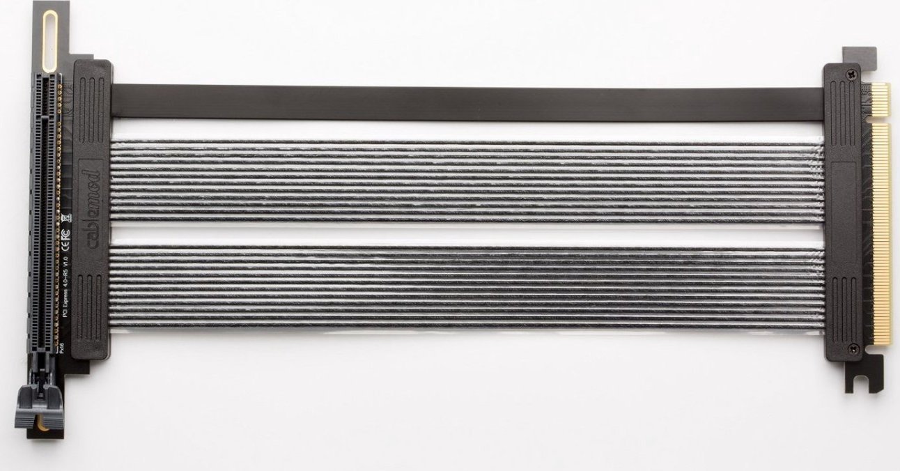 Intel Y Riser Karte für 2HE M50FCP Slot#2 2x PCIe 5.0 1x DW 1x SW 1x FHFL double width x16/x16, 1x FHHL x16/x16