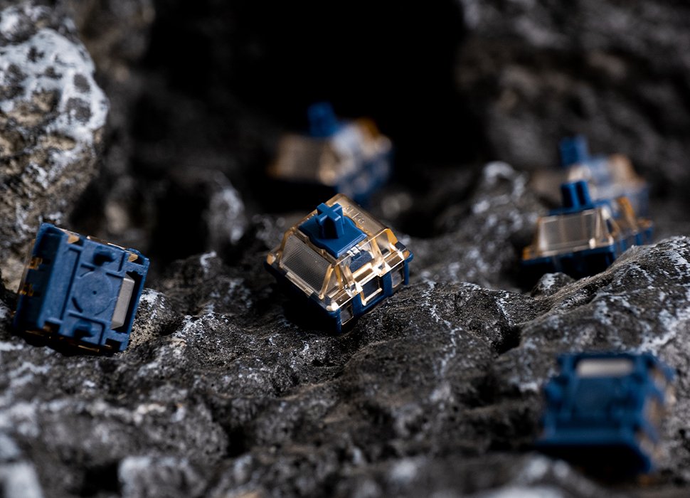 AKKO Astrolink Magnetic Switch, mechanisch, 5-Pin, linear, MX-Stem, 36g - 45 Stück, lubed