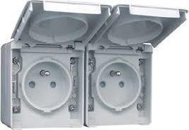 Efapel EFAPEL WATERPROOF48 GNIAZDO PODWÓJNE Z UZIEMIENIEM N/T IP65 BIAŁY 48867 KBR