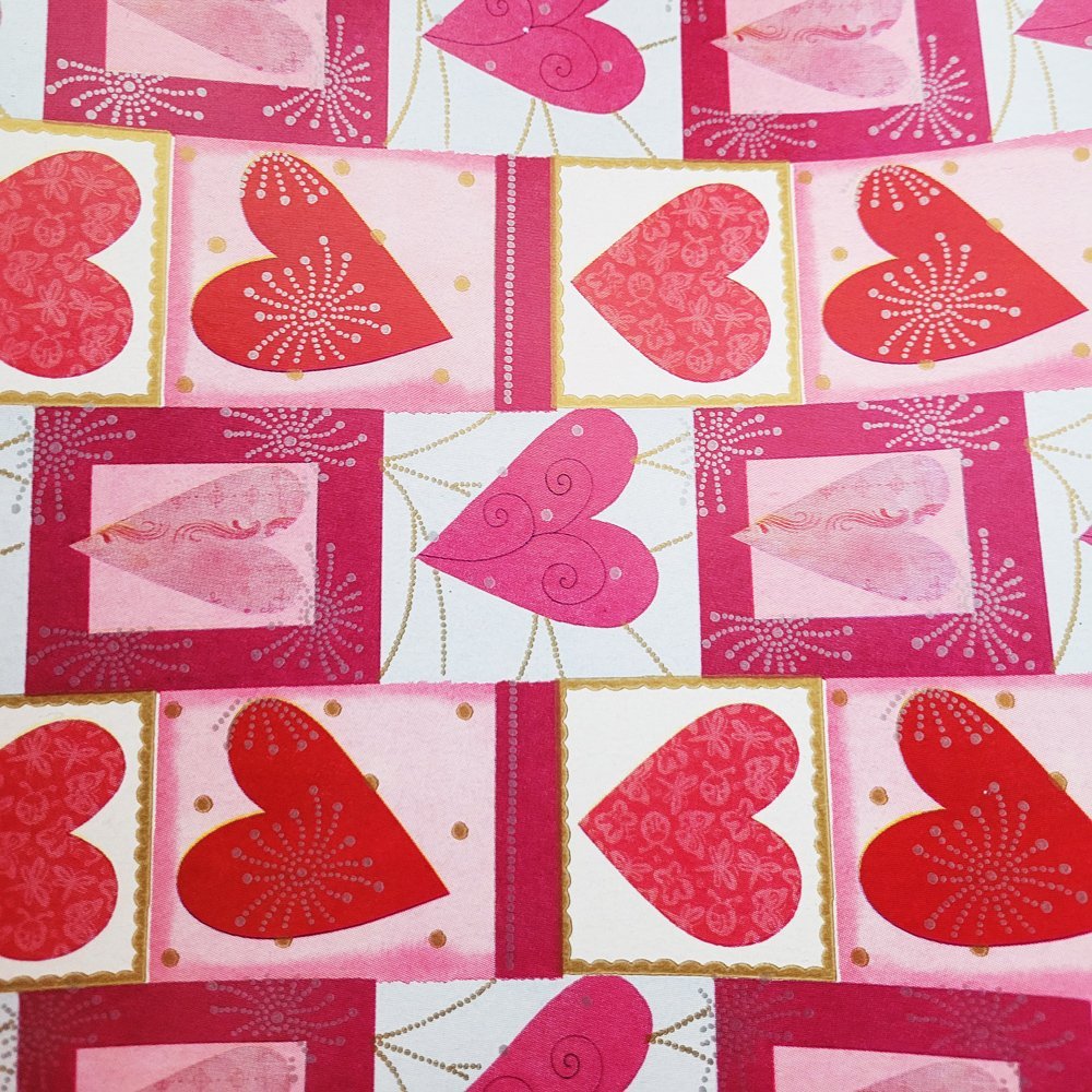 Fastima Papier do pakowania prezentów serduszka róż 57cmx2m 2m518