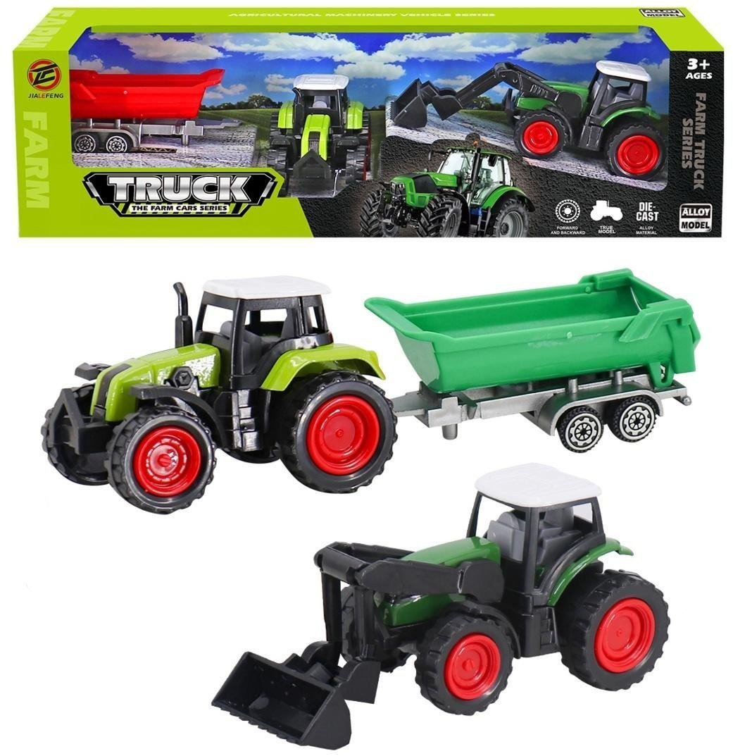 Traktor z przyczepą i ładowaczem