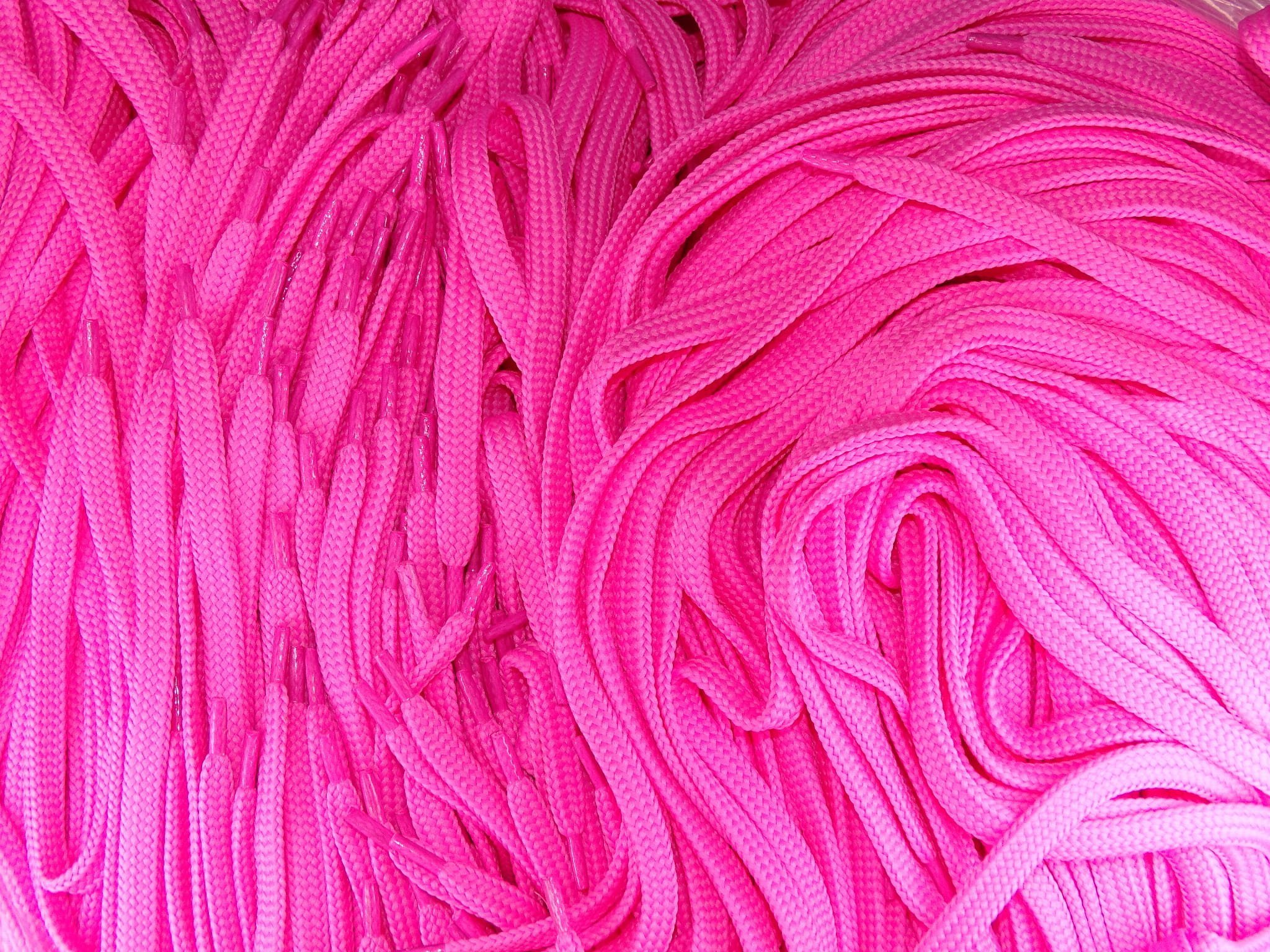 kufer-pasmanteria.pl Sznurowadła bawełniane 100 cm ( różowe )