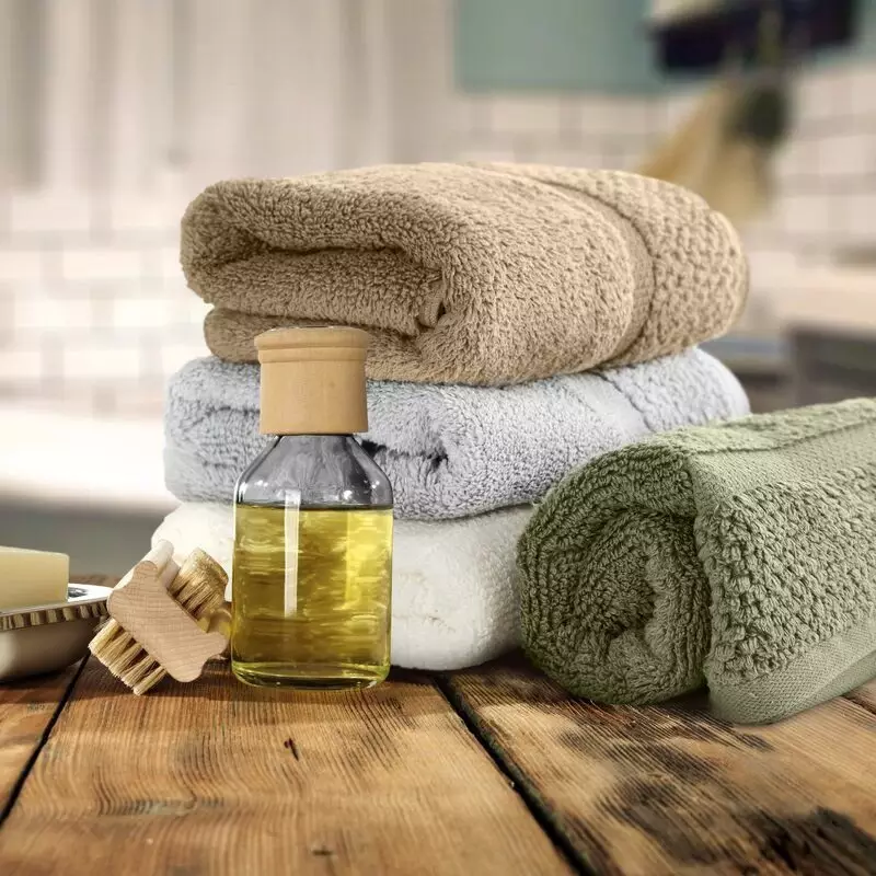 Eurofirany Ręcznik bawełniany VILIA 70X140 biały