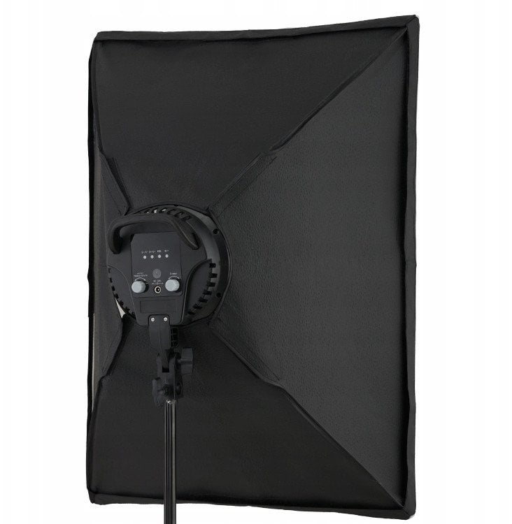 Lampa LED FreePower LED-30RGB z softboksem 50x70cm