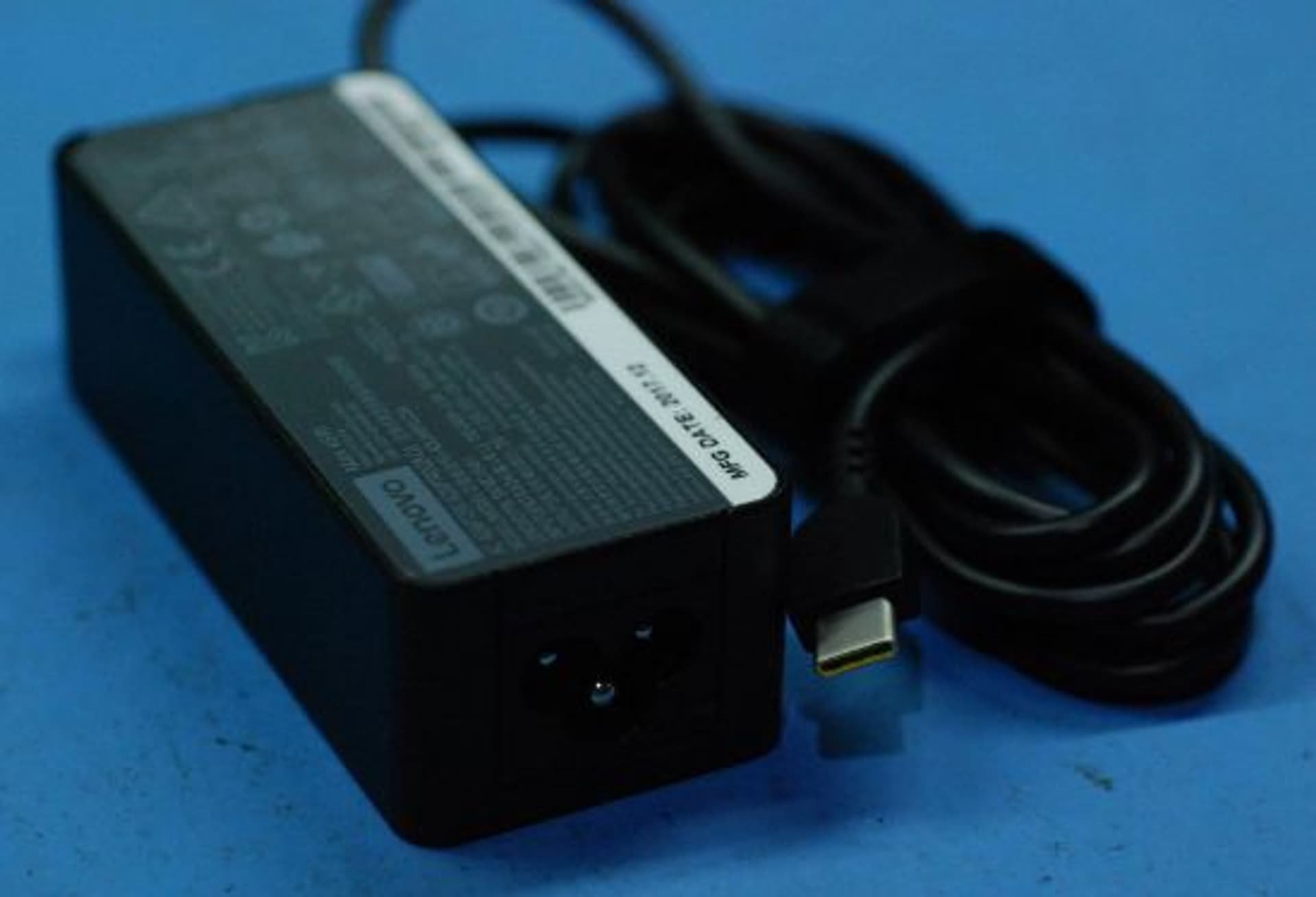 Zasilacz do laptopa Lenovo AC Adapter (45W 20/15/9/5V 3P)