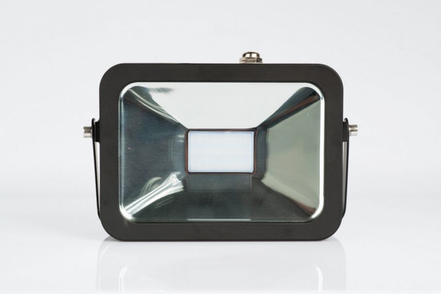 Naświetlacz Volteno Naświetlacz LED premium slim 30W (VO0576)