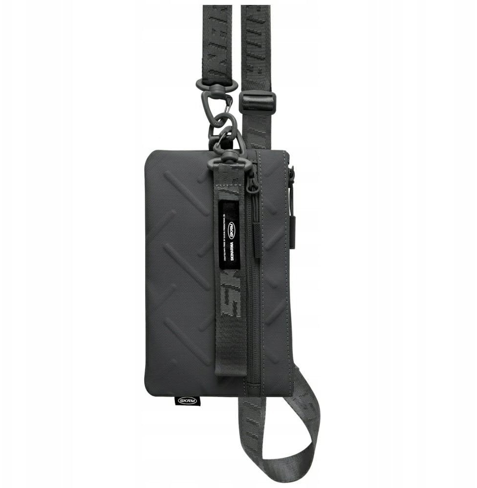 Torebka na telefon Skinarma Juno czarny