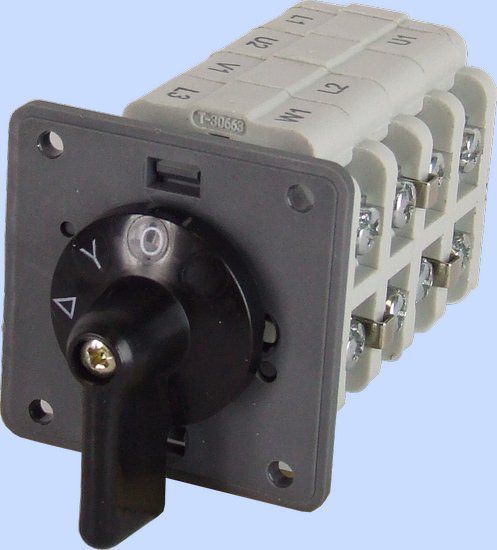 Elektromet Łącznik krzywkowy 0-gwiazda-trójkąt 3P 40A Łuk 40-21 (924009)