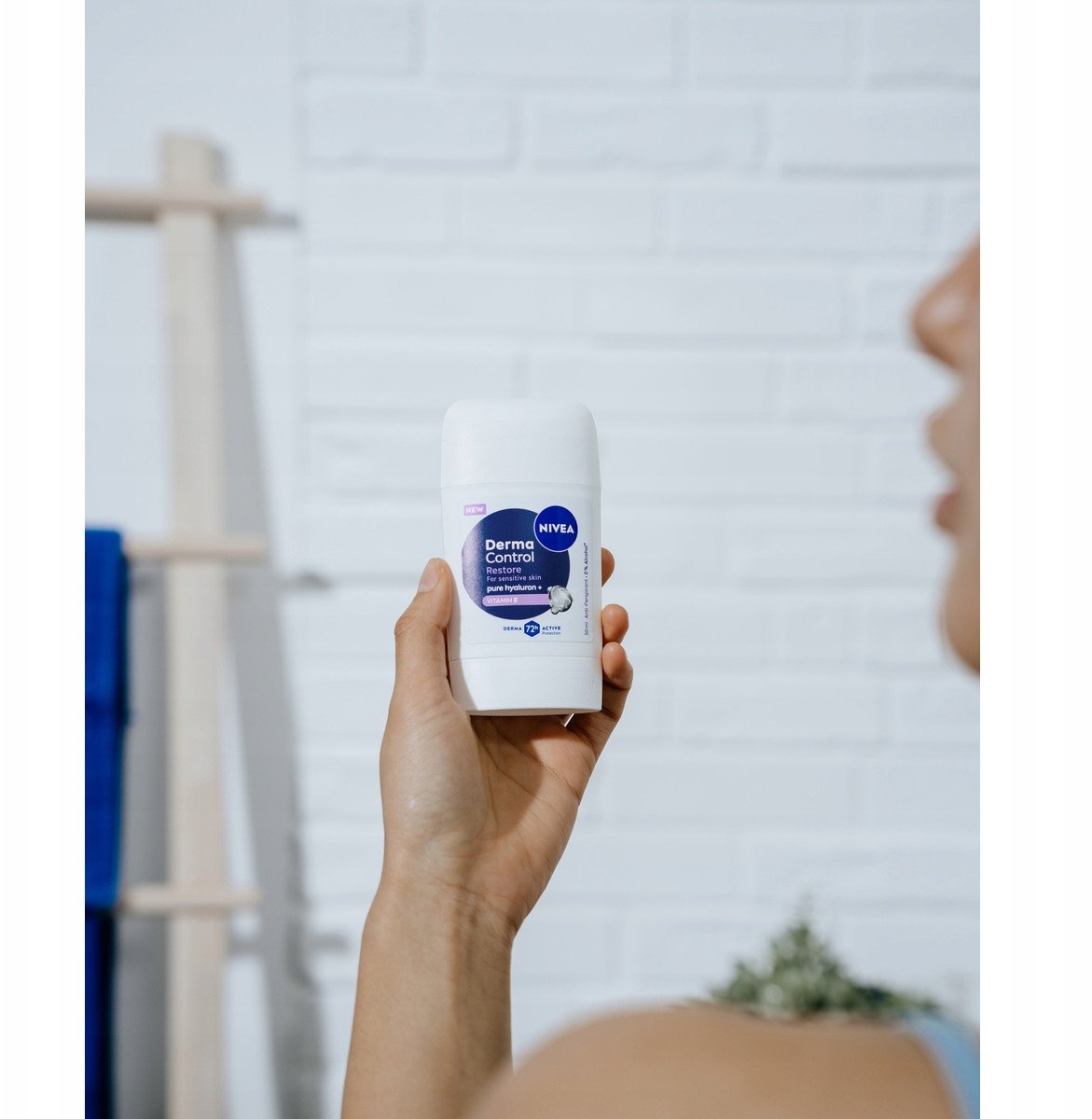 NIVEA_Derma Control Restore antyperspirant w sztyfcie 50ml