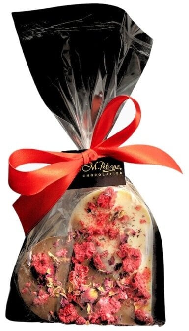 M.Pelczar Chocolatier Serce z mlecznej i białej czekolady z płatkami róży i maliną 90g