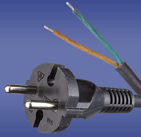 Elektro-Plast Przewód przyłączeniowy W-6 2 x 1,5 mm2 czarny z wtyczką prostą 3m (51.919)