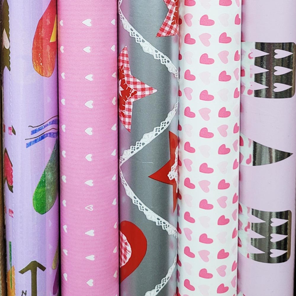 Papier walentynkowy serca do prezentów 57cmx10m ZST45