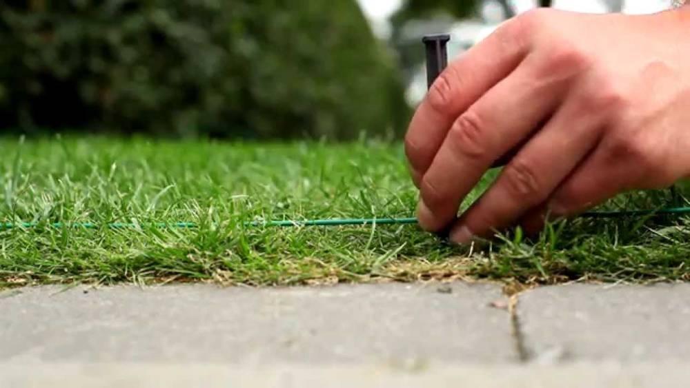 Cedrus SZPILKI ŚLEDZIE DO MONTAŻU PRZEWODU OGRANICZAJĄCEGO DO KOSIARKI ROBOTA 100 szt. CEDRUS NZ655 - OFICJALNY DYSTRYBUTOR - AUTORYZOWANY DEALER CEDR