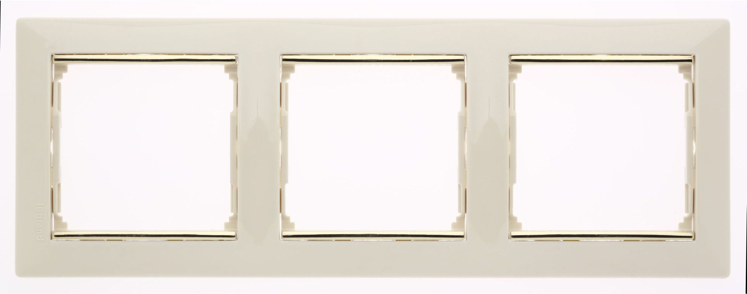 Legrand Ramka potrójna Valena pozioma krem/złoto (774153)