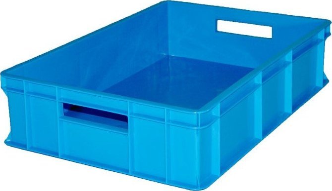 qBox Pojemnik transportowy EURO 140 ścianki i dno pełne, wym. 600 x 400 x 140 mm (kolor: niebieski)