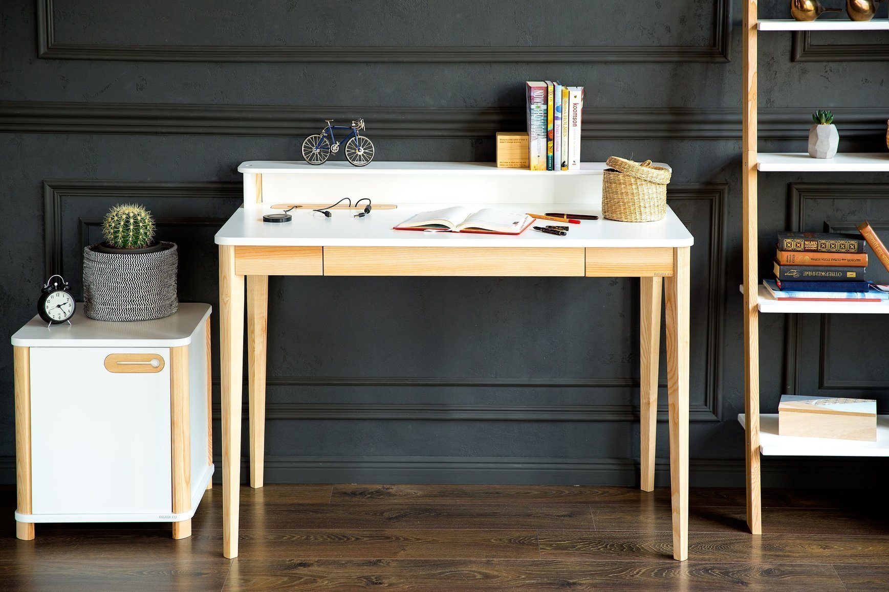 Biurko Ragaba Biurko ASHME 110x56 białe