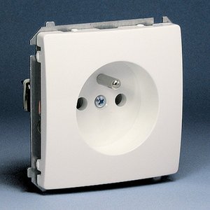 Kontakt-Simon Gniazdo z uziemieniem pojedyńcze białe - BMGZ1.01/11