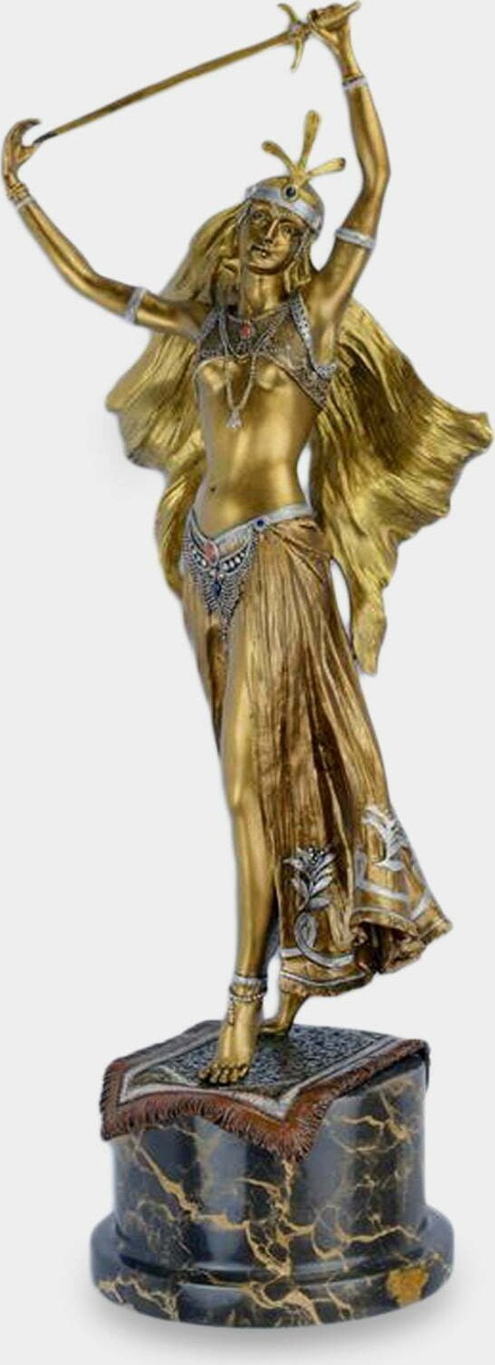 rzezbyzbrazu Tancerka Orientalna z Mieczem Rzeźba z Brązu