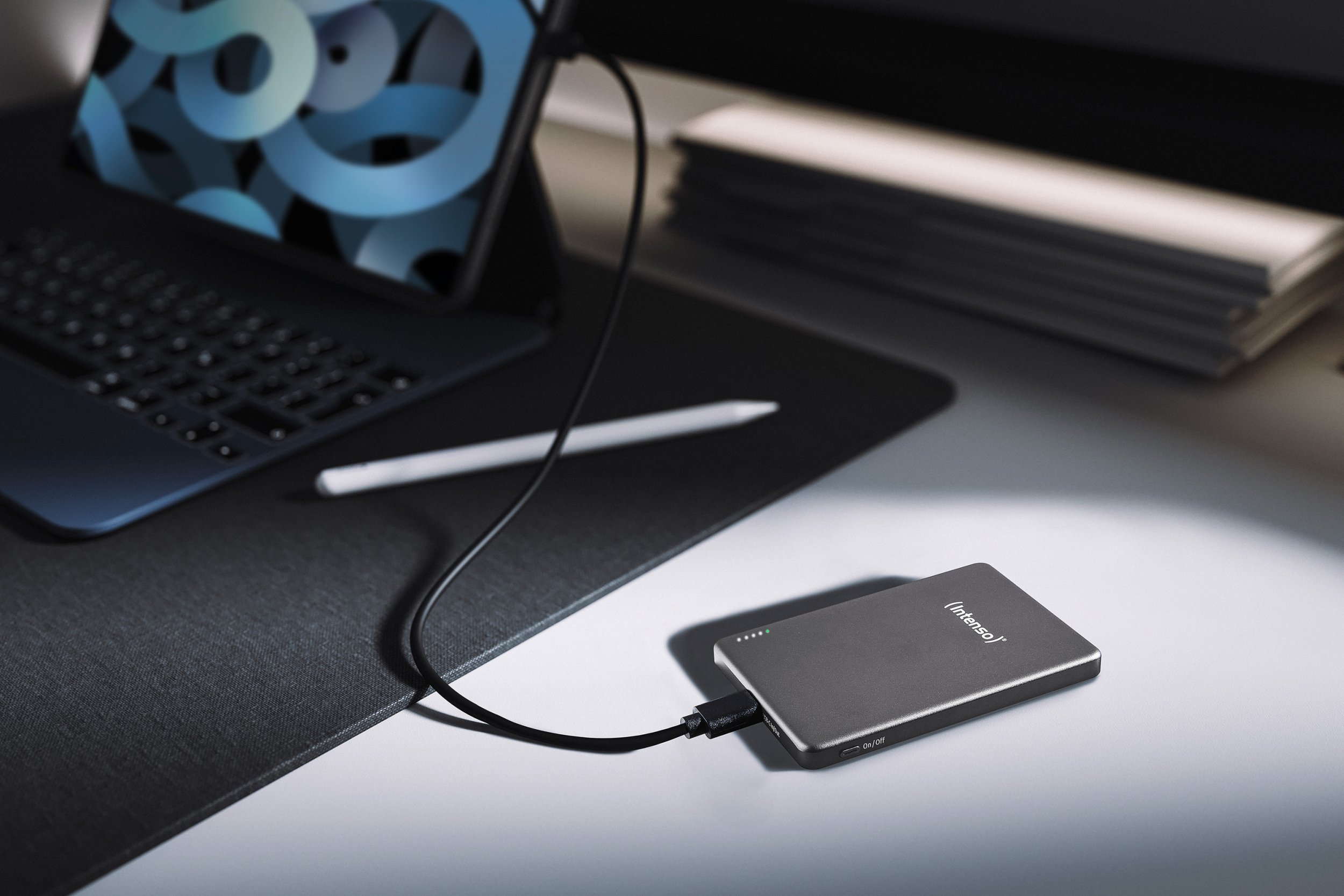 Powerbank Intenso Powerbank MW5000 szary 5000 mAh magnetic wireless