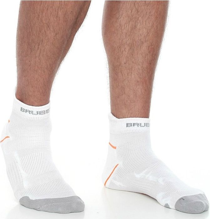 Brubeck Skarpety męskie Running Light białe r. 42-44 (BRU002/M)