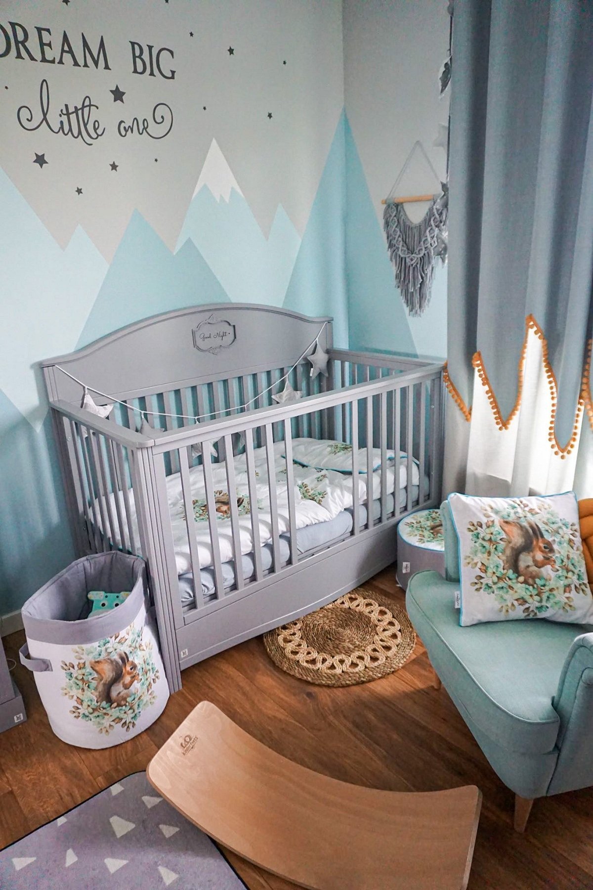 Sango Trade DUŻY KOSZ - wiewiórka