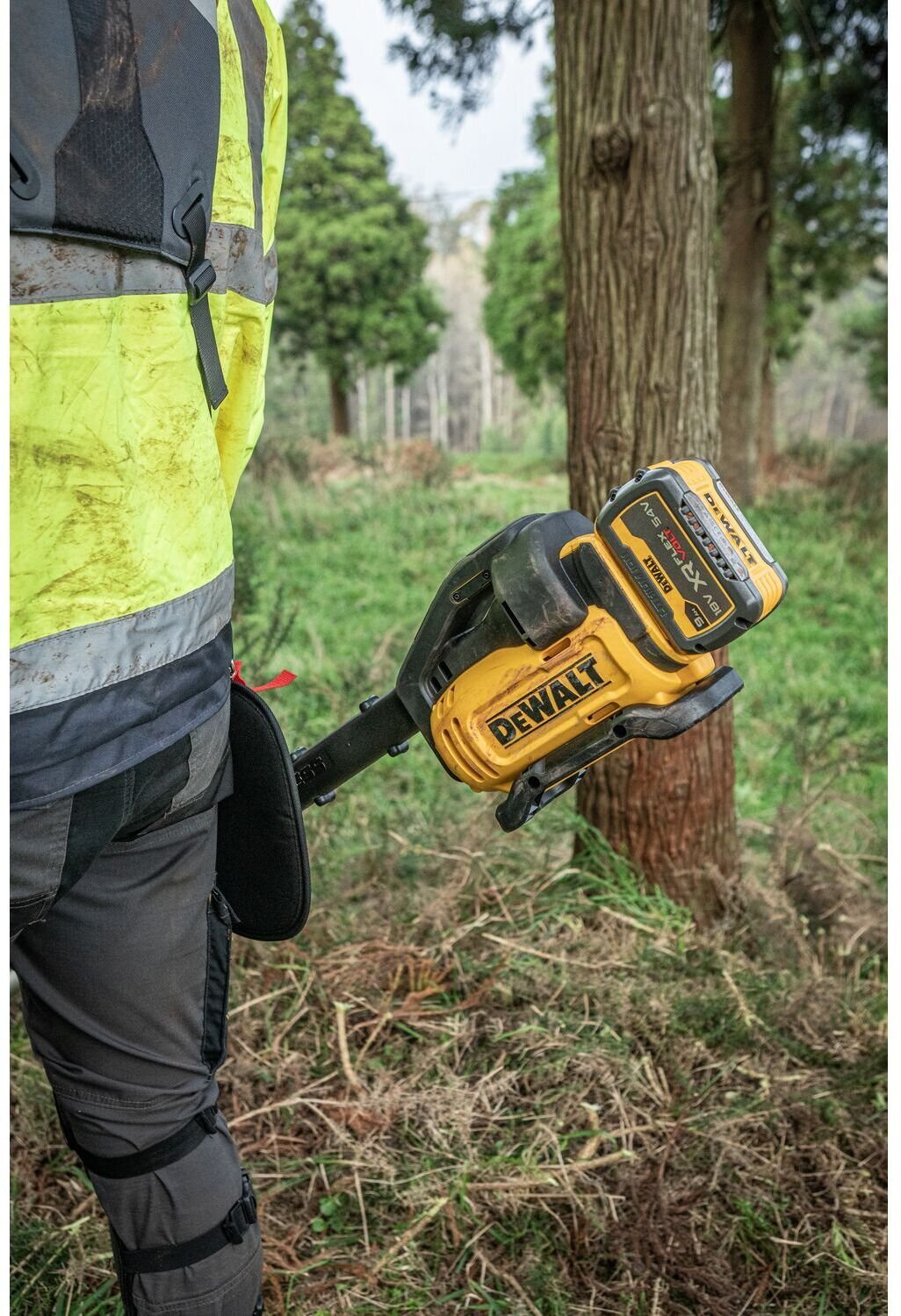 DEWALT.KOS DO ZAROŚLI NÓŻ 54V FV DCMBC723N KIEROWNICA