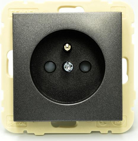 Efapel EFAPEL LOGUS90 GNIAZDO POJEDYNCZE Z UZIEMIENIEM GRAFIT 90112 KWIS