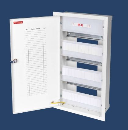 Karwasz Rozdzielnica bezpiecznikowa p/t IP30 biała RP-36