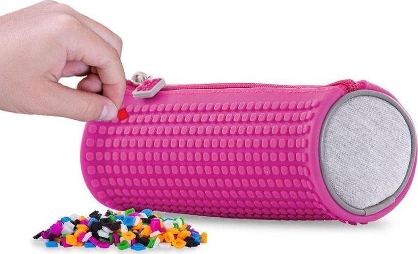 Piórnik Cass film Okrągły piórnik na suwak z purpurowym panelem