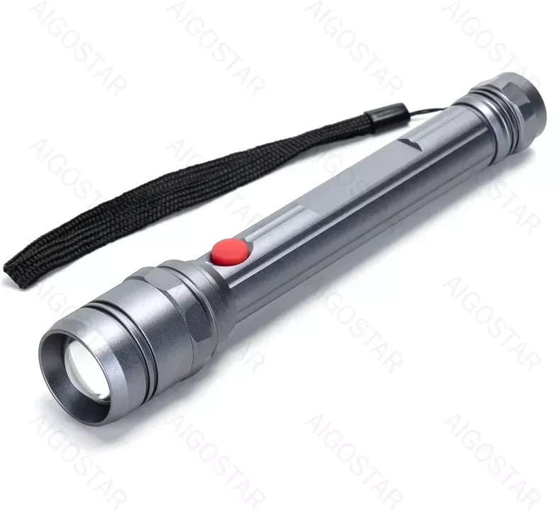 Mała Latarka LED na baterie 2 x AA