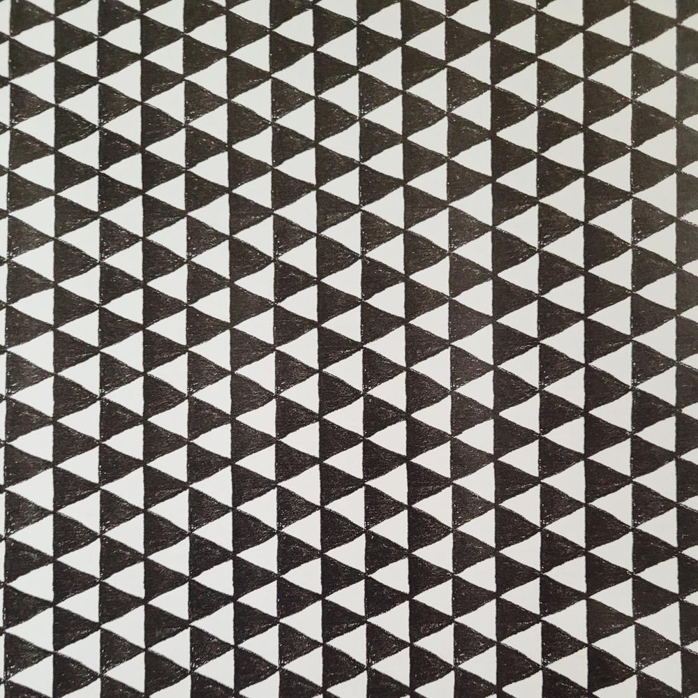 Papier czarny do pakowania 57cmx5m 5m66