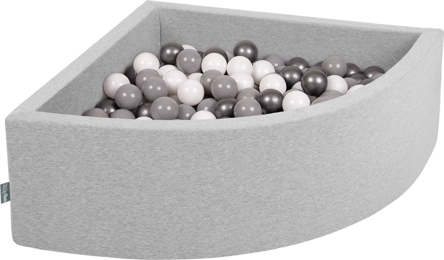 KiddyMoon Suchy basen trójkątny z piłeczkami 7cm jasnoszary: biały-szary-srebrny 90x30cm/200piłek Zabawka basen piankowy