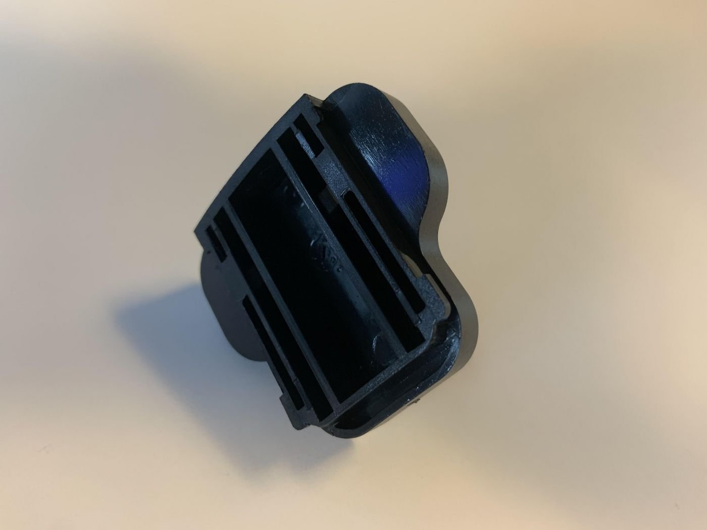 Adapter USB VivoLink Vivolink VLPSUPLUG-UK adapter wtyczek zasilających Typ G (UK) Czarny