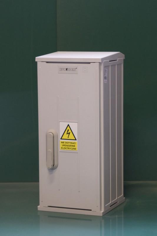 Incobex Obudowa termoutwardzalna SSTN 26x58x25 zamek cięgła kątowniki daszek skośny (IOB-40210-002)