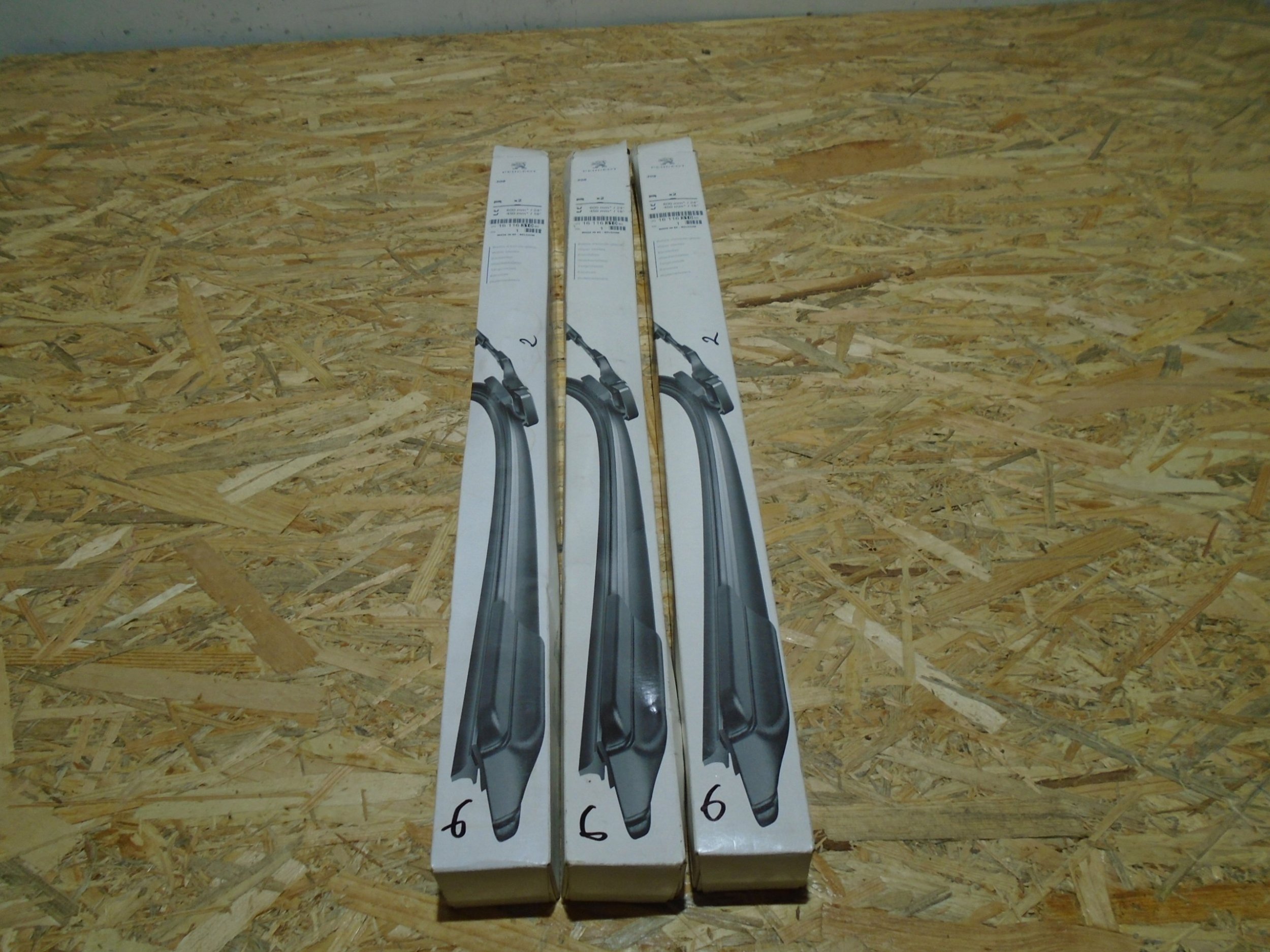 Valeo SWF Valytuvai VISIOFLEX Flat 750/650 mm 2 vnt.