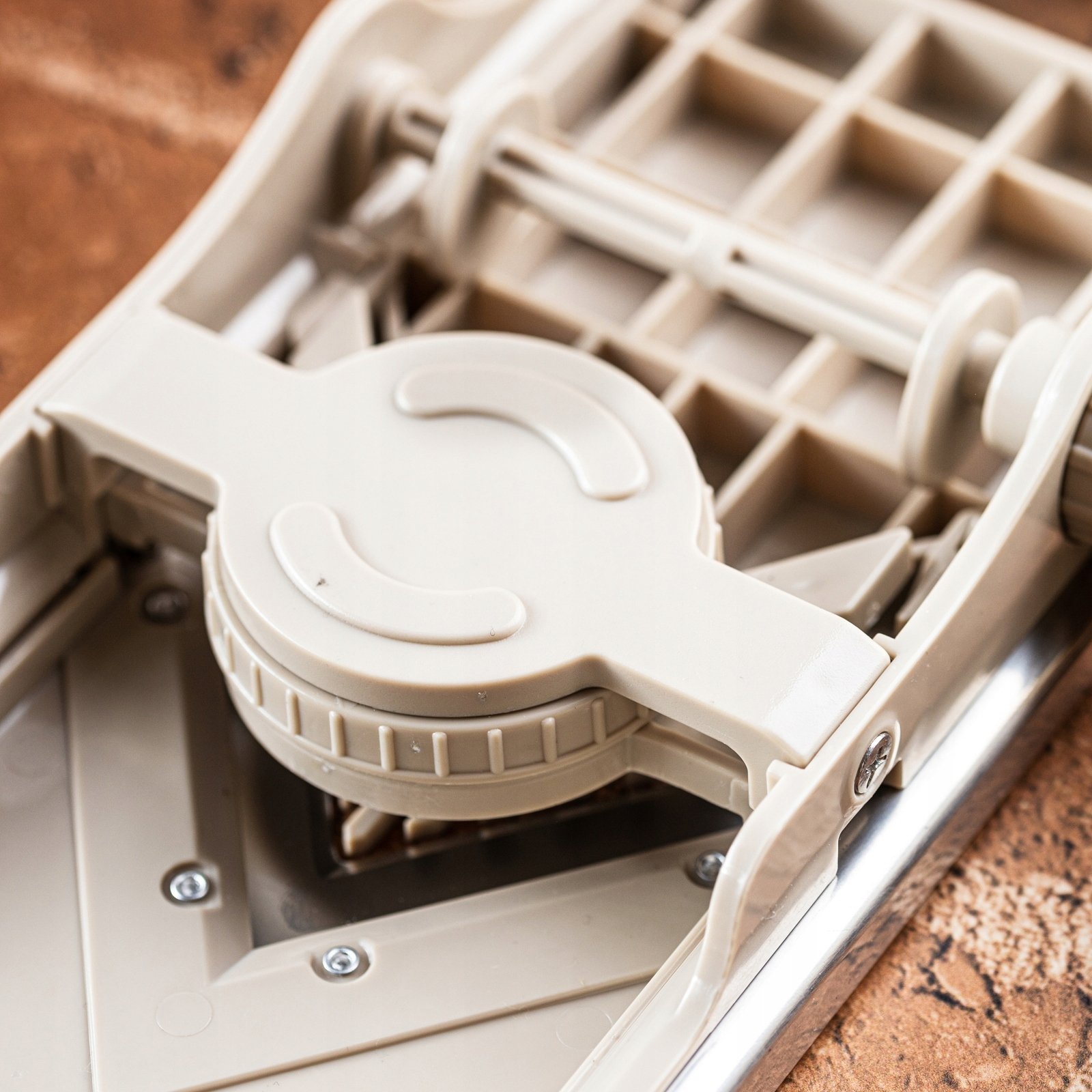 KingHoff TARKA SZATKOWNICA KRAJALNICA KH-2006