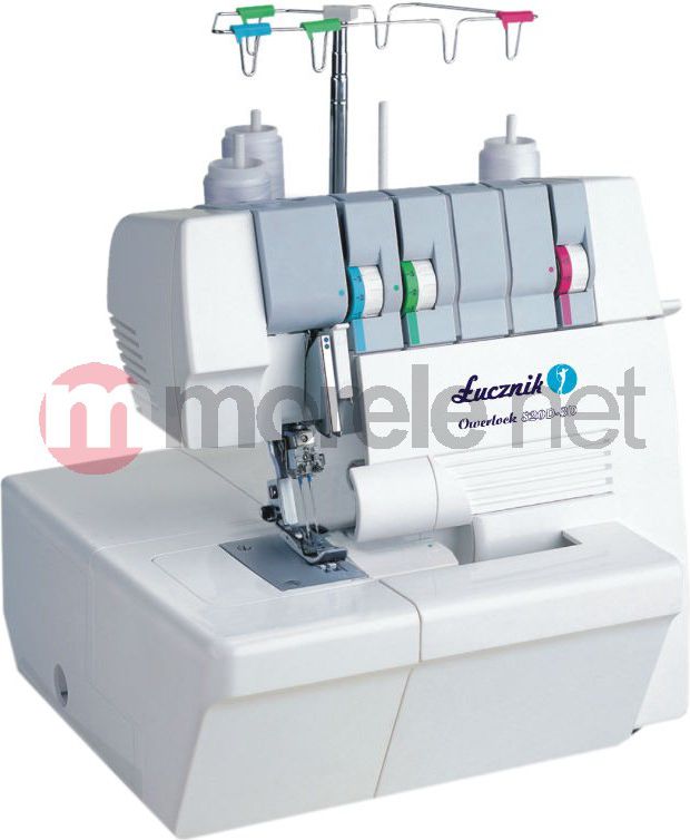 Maszyna do szycia Łucznik OWERLOK 820 D-3 () - NAD027 930000108