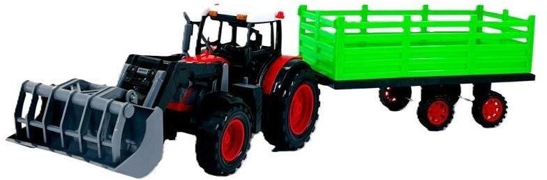 Traktor z turem i przyczepą na siano