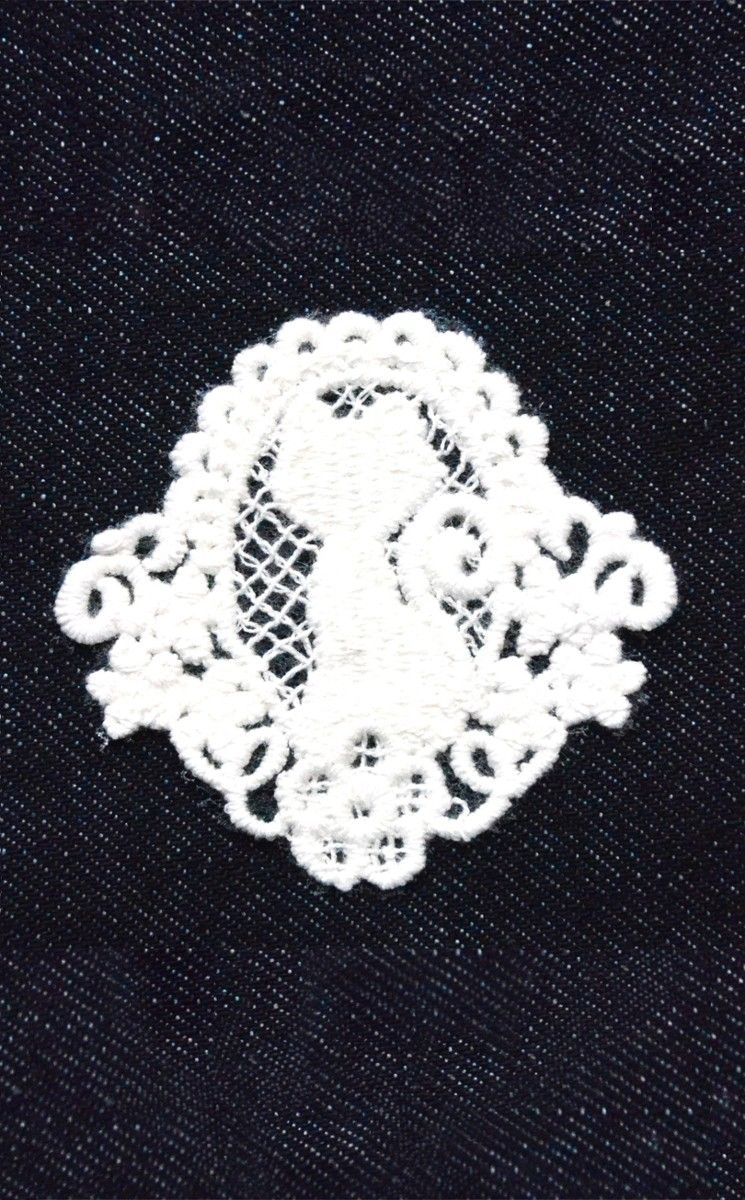 Ki-Sign Naprasow. Koronkowa Kotek