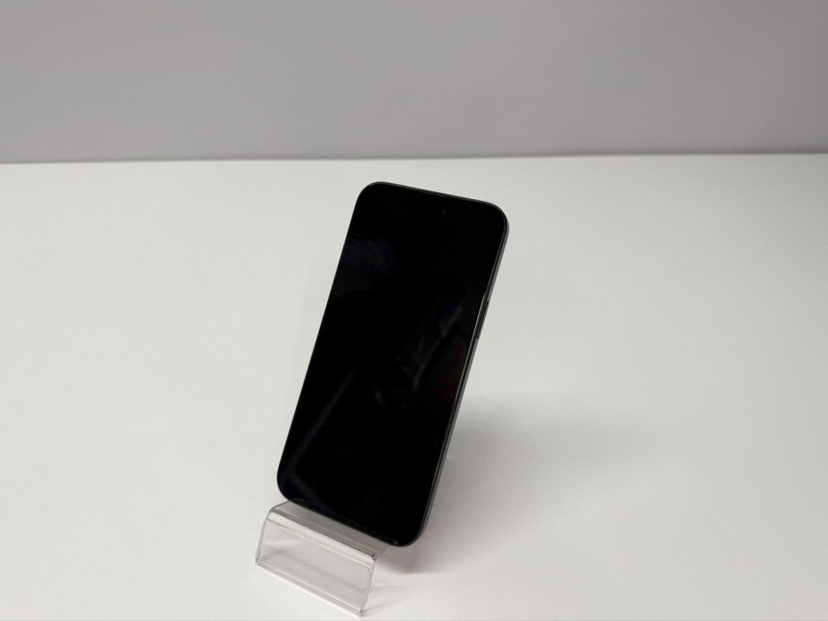 Apple REFURBISHED | iPhone 15 Plus | Black | 128GB | Grade C